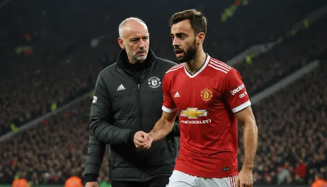 Bruno Fernandes Reveals Intense Training Clashes with Ex-Assistant Mitchell van der Gaag